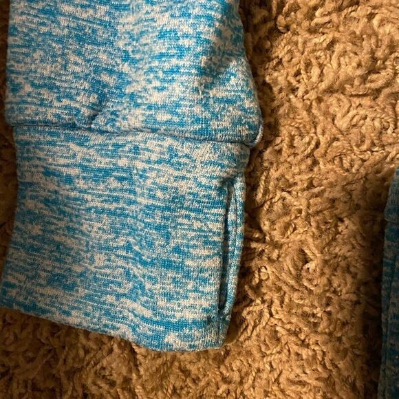 Ivory Ella heather blue sweatshirt size M - Picture 3 of 5